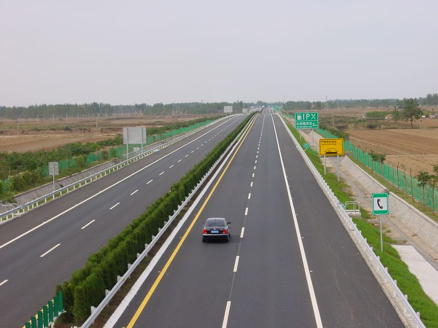 河南济焦高速公路（2005年）