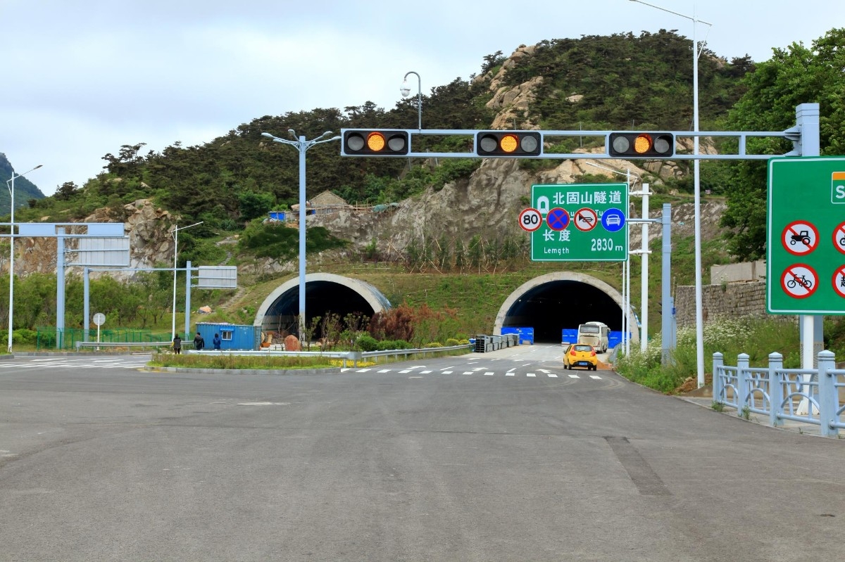 连云港北疏港隧道（2012年6月）