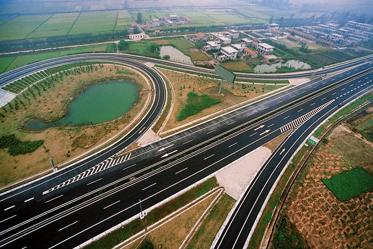 江苏汾灌高速公路（2002年9月）